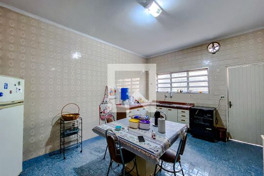 Cozinha de casa para alugar com 3 quartos, 130m² em Jardim Anália Franco, São Paulo