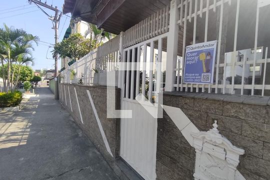 Fachada de apartamento para alugar com 2 quartos, 45m² em Boa Vista, São Gonçalo