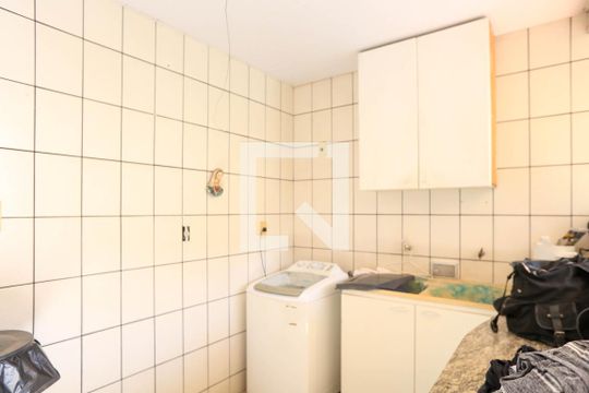 Área de Serviço de casa à venda com 4 quartos, 409m² em Palmares, Belo Horizonte