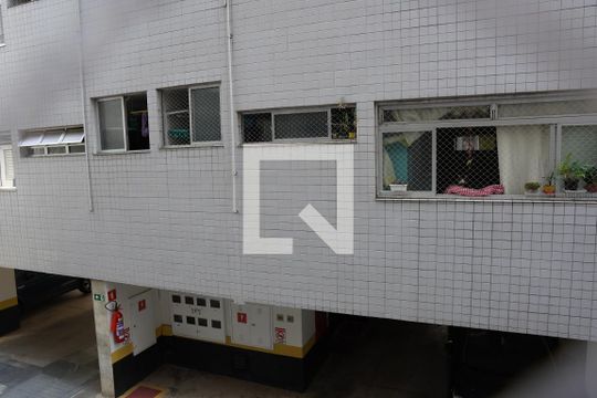Sala de apartamento à venda com 2 quartos, 57m² em Sumaré, São Paulo