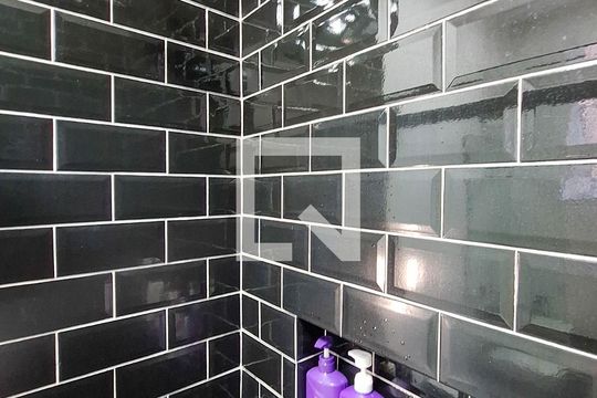 Banheiro da Suíte 2 de casa para alugar com 4 quartos, 360m² em Piratininga, Niterói