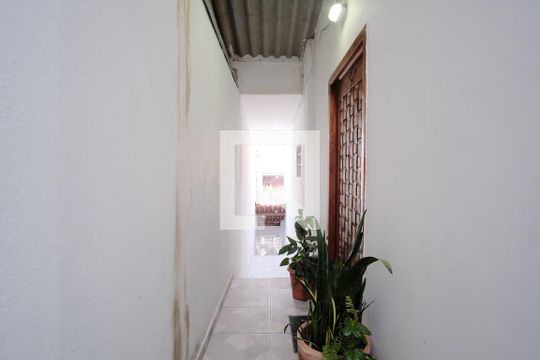 Corredor de casa à venda com 3 quartos, 260m² em Vila Carlos de Campos, São Paulo