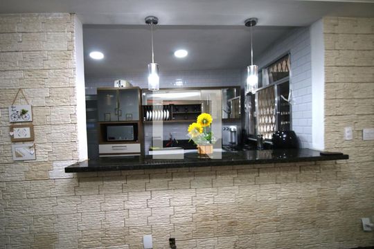 Cozinha de casa à venda com 2 quartos, 100m² em Braz de Pina, Rio de Janeiro