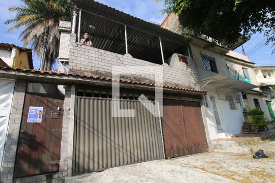 Fachada dacasa de casa à venda com 2 quartos, 100m² em Braz de Pina, Rio de Janeiro