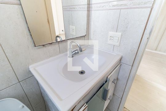 Banheiro de apartamento à venda com 2 quartos, 54m² em Jardim Celeste, São Paulo