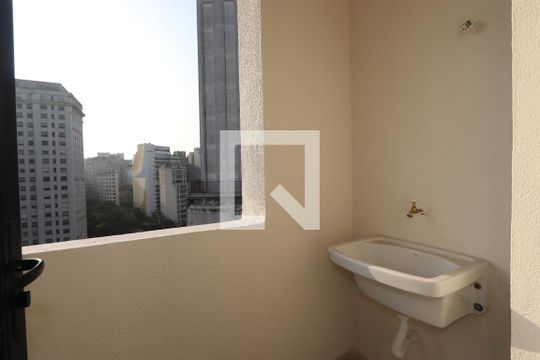 Lavanderia de kitnet/studio para alugar com 1 quarto, 75m² em Centro, São Paulo