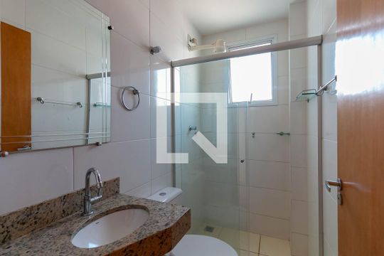 Banheiro Social de apartamento à venda com 2 quartos, 50m² em Santa Branca, Belo Horizonte