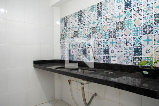 Cozinha de apartamento à venda com 2 quartos, 44m² em Jardim Sao Luis (zona Norte), Guarulhos
