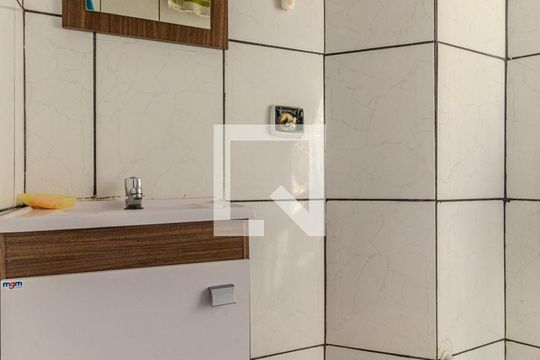 Banheiro de kitnet/studio à venda com 1 quarto, 29m² em Santa Cecilia, São Paulo