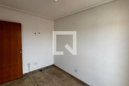 Quarto de apartamento à venda com 2 quartos, 60m² em Jardim Ana Maria, Santo André