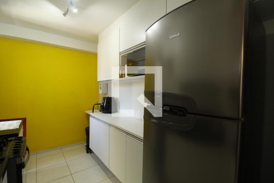 Cozinha de apartamento para alugar com 2 quartos, 45m² em Taquara, Rio de Janeiro