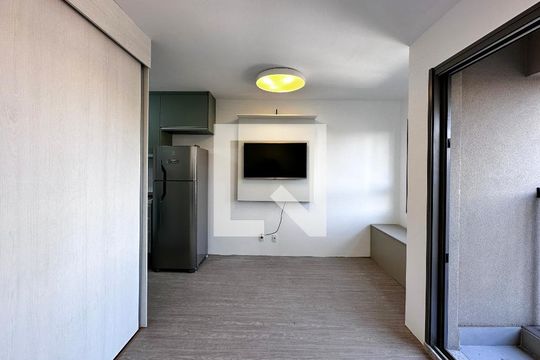 Quarto de kitnet/studio à venda com 1 quarto, 24m² em Campo Belo, São Paulo