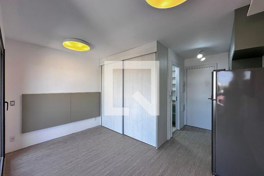 Kitnet/Studio à venda com 1 quarto, 24m² em Campo Belo, São Paulo