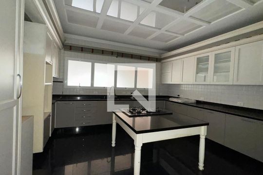 Cozinha de casa de condomínio à venda com 3 quartos, 1100m² em Alphaville, Santana de Parnaíba