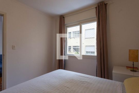 Quarto de apartamento para alugar com 1 quarto, 44m² em Jardim Europa, Porto Alegre