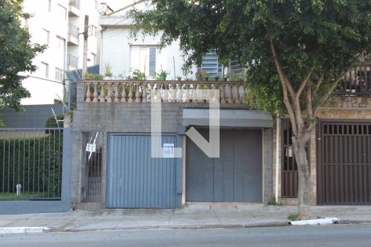Fachada de casa à venda com 3 quartos, 267m² em Vila Guarani (zona Sul), São Paulo