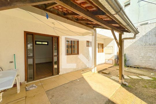 Área externa de casa para alugar com 1 quarto, 40m² em Ingleses do Rio Vermelho, Florianópolis