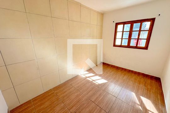 Quarto de casa para alugar com 1 quarto, 40m² em Ingleses do Rio Vermelho, Florianópolis