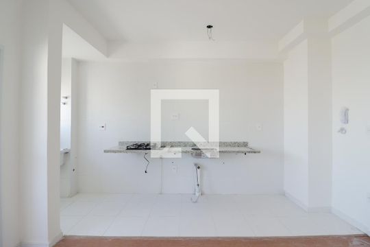 Sala/Cozinha/Área de Serviço de apartamento à venda com 2 quartos, 37m² em Vila Paulicéia, São Paulo