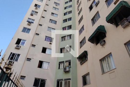 Fachada do bloco de apartamento à venda com 1 quarto, 52m² em Jacarepaguá, Rio de Janeiro