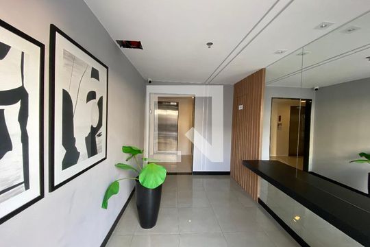Hall de entrada de apartamento para alugar com 2 quartos, 44m² em Engenho de Dentro, Rio de Janeiro