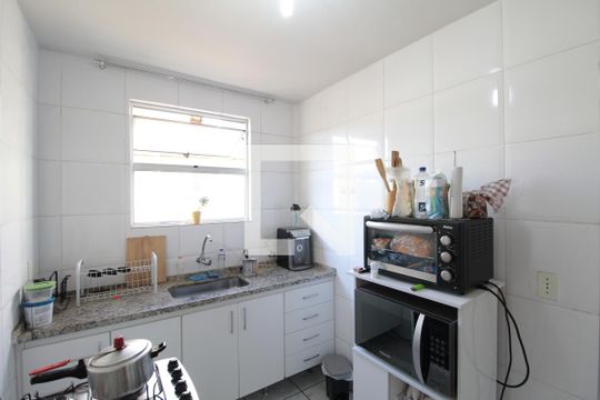Cozinha e Área de Serviço de apartamento à venda com 2 quartos, 93m² em Castelo, Belo Horizonte