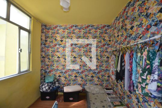 Quarto 1 de apartamento para alugar com 2 quartos, 300m² em Madureira, Rio de Janeiro