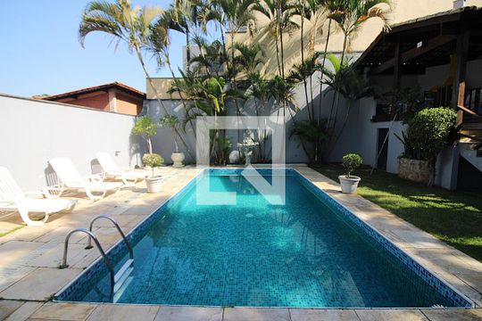 Piscina de casa à venda com 3 quartos, 300m² em Jardim das Americas, São Bernardo do Campo