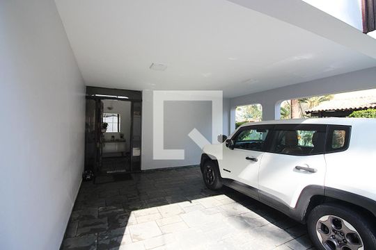 Garagem de casa à venda com 3 quartos, 300m² em Jardim das Americas, São Bernardo do Campo