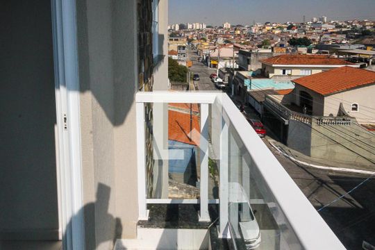 Varanda de apartamento para alugar com 2 quartos, 36m² em Vila Antonieta, São Paulo