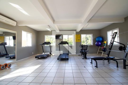 Área comum de casa de condomínio à venda com 2 quartos, 104m² em Morro Santana, Porto Alegre