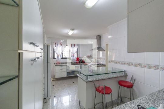 Cozinha de apartamento à venda com 3 quartos, 160m² em Tatuapé, São Paulo