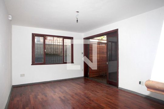 Sala 3 de casa à venda com 3 quartos, 350m² em Auxiliadora, Porto Alegre