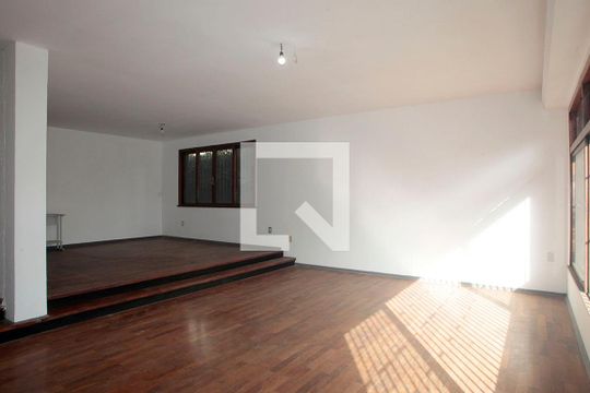 Sala 1 de casa à venda com 3 quartos, 350m² em Auxiliadora, Porto Alegre