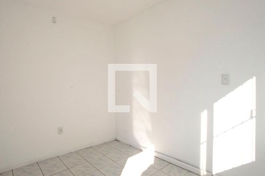 Despensa de casa à venda com 3 quartos, 350m² em Auxiliadora, Porto Alegre