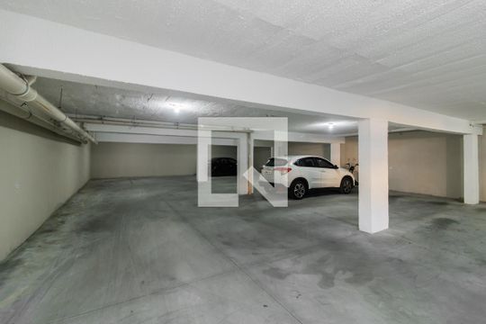 Garagem de apartamento à venda com 2 quartos, 42m² em Vila Sao Francisco, São Paulo