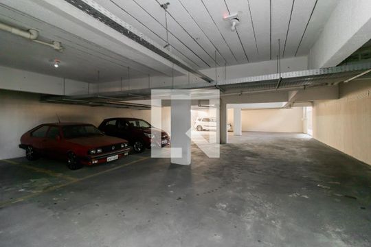 Garagem de apartamento à venda com 2 quartos, 42m² em Vila Sao Francisco, São Paulo