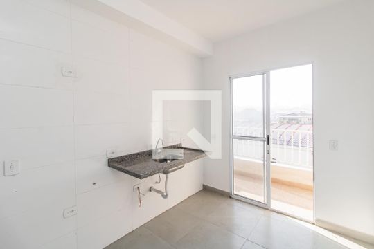 Cozinha  de apartamento à venda com 2 quartos, 42m² em Vila São Francisco (Zona Leste), São Paulo