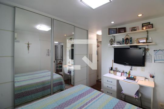 Suíte de apartamento à venda com 3 quartos, 105m² em Barra da Tijuca, Rio de Janeiro