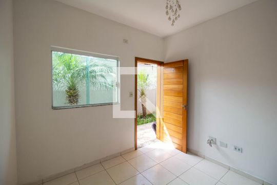 Apartamento à venda com 2 quartos, 43m² em São Miguel Paulista, São Paulo