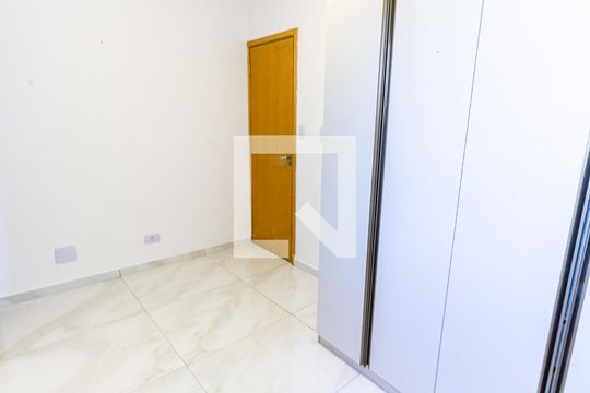 Suíte 1 de casa de condomínio à venda com 2 quartos, 74m² em Vila Invernada, São Paulo
