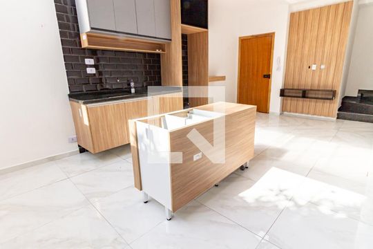 Sala/Cozinha de casa de condomínio à venda com 2 quartos, 74m² em Vila Invernada, São Paulo
