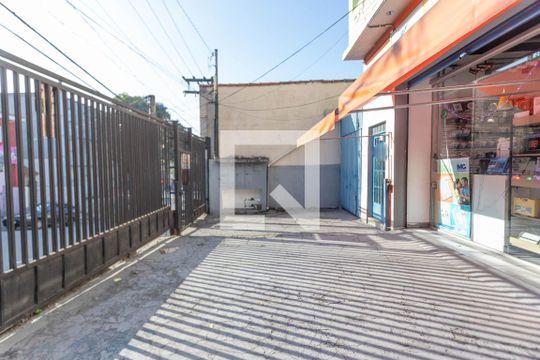 Garagem  de apartamento para alugar com 2 quartos, 69m² em Centro, Diadema