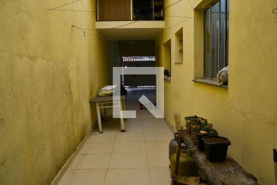 Quintal de casa à venda com 3 quartos, 166m² em Rudge Ramos, São Bernardo do Campo
