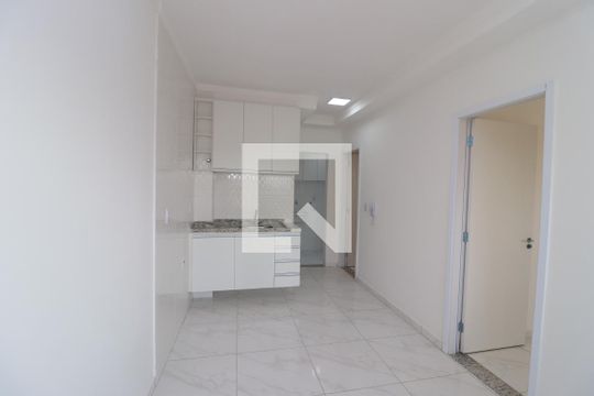 Apartamento à venda com 2 quartos, 44m² em Vila Carrão, São Paulo