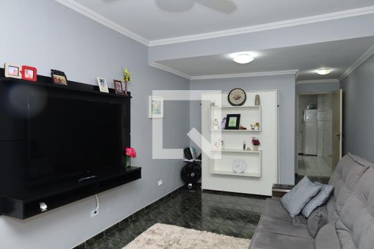 Casa à venda com 3 quartos, 144m² em Vila Siria, São Paulo