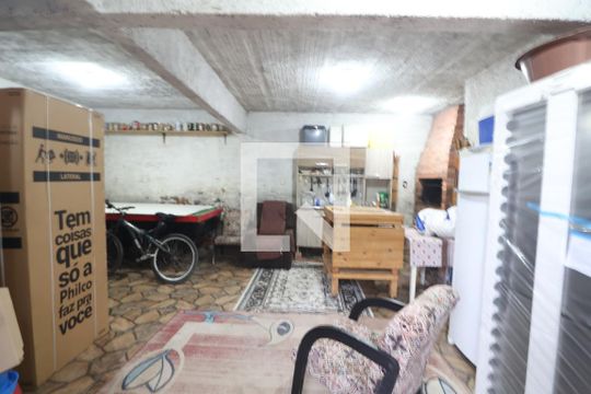 Área comum - Churrasqueira de casa à venda com 4 quartos, 150m² em Niterói, Canoas