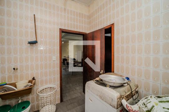 Área de Serviço de casa à venda com 3 quartos, 287m² em Sarandi, Porto Alegre