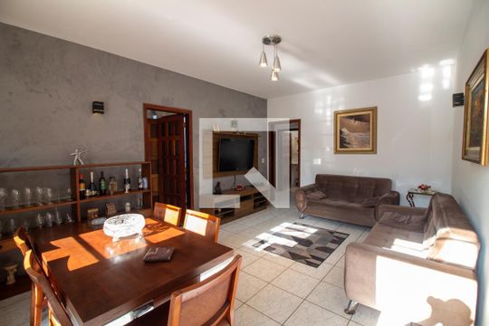 Sala de casa à venda com 3 quartos, 120m² em Brooklin, São Paulo