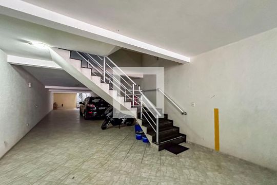 Garagem de apartamento à venda com 3 quartos, 180m² em Vila Curuçá, Santo André